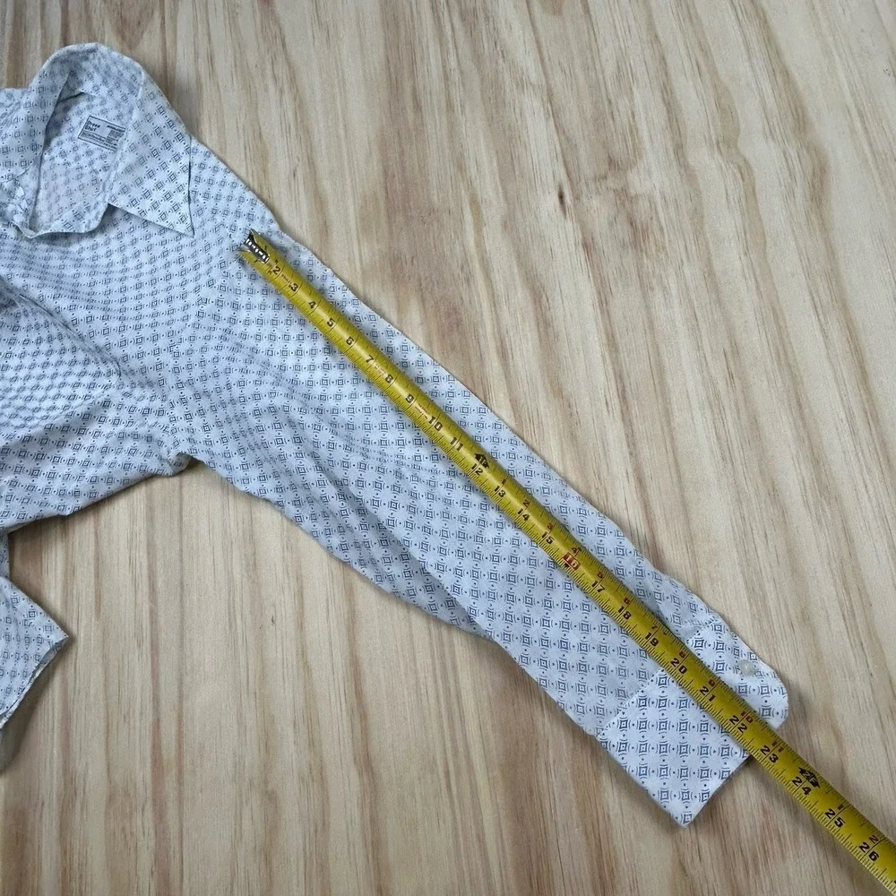 True Vintage Men's Pattern Geo Long Sleeve Button Shirt Size 15.5 Disco Medium